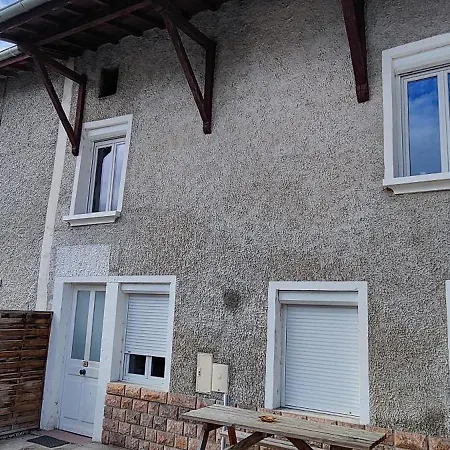 Le Duplex Apartment Meximieux
